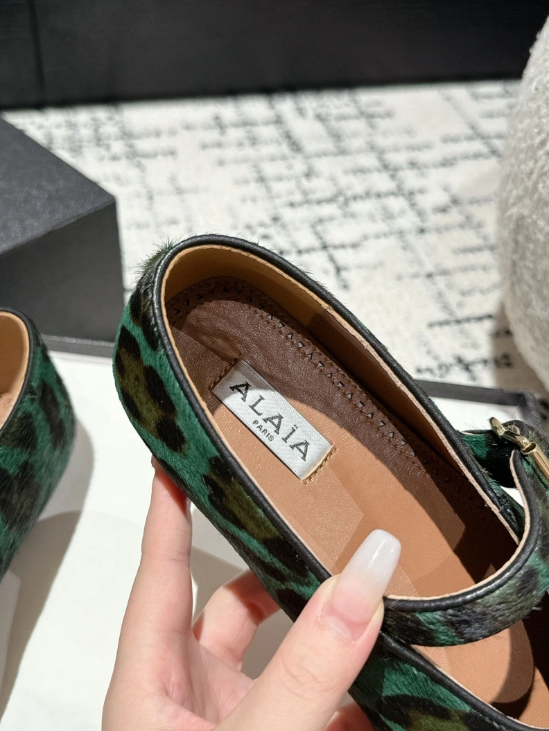 Othxr flat shoes BestValue 208714