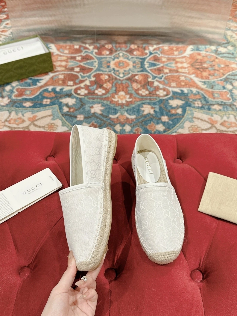 Elegant Gxccx Casual Shoes 155203