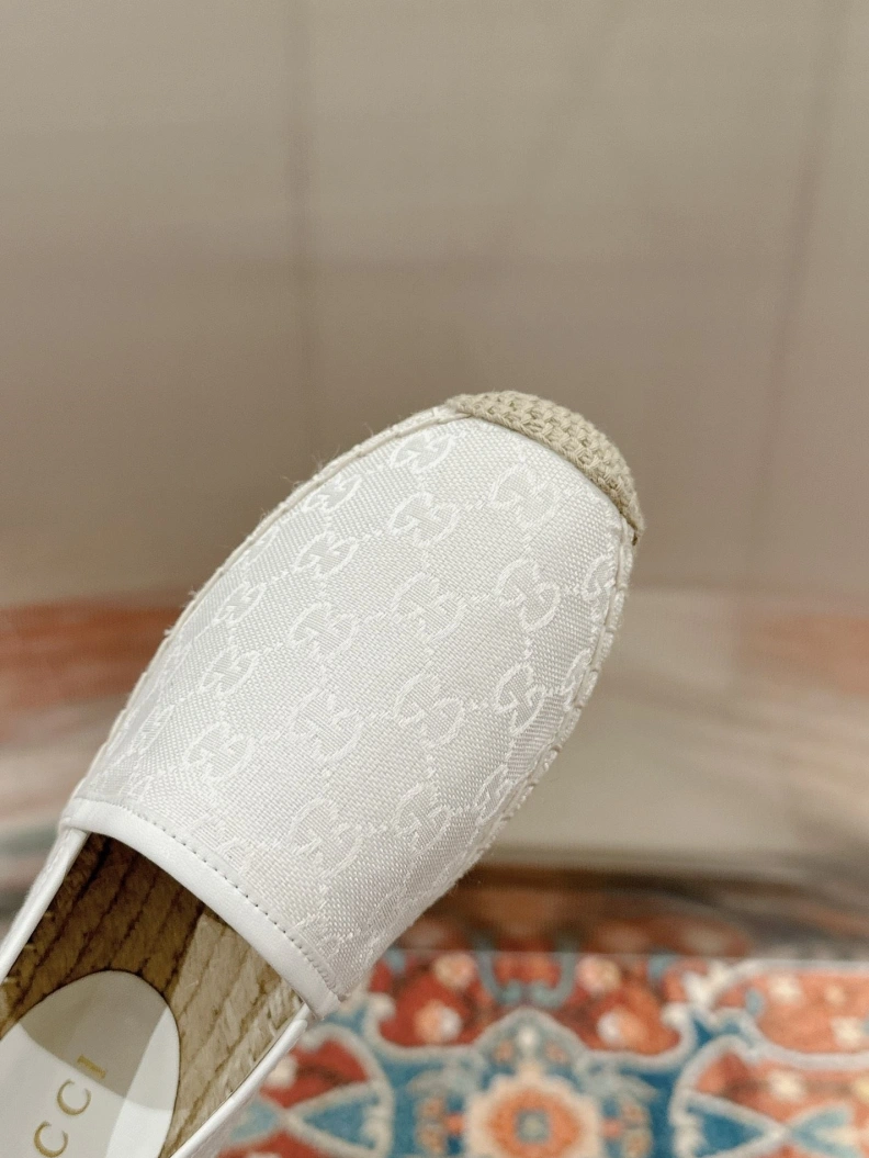 Elegant Gxccx Casual Shoes 155203