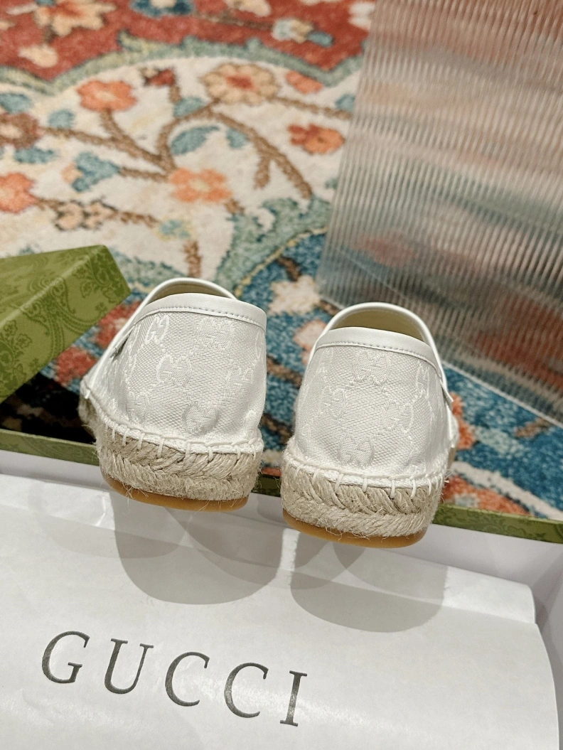 Elegant Gxccx Casual Shoes 155203