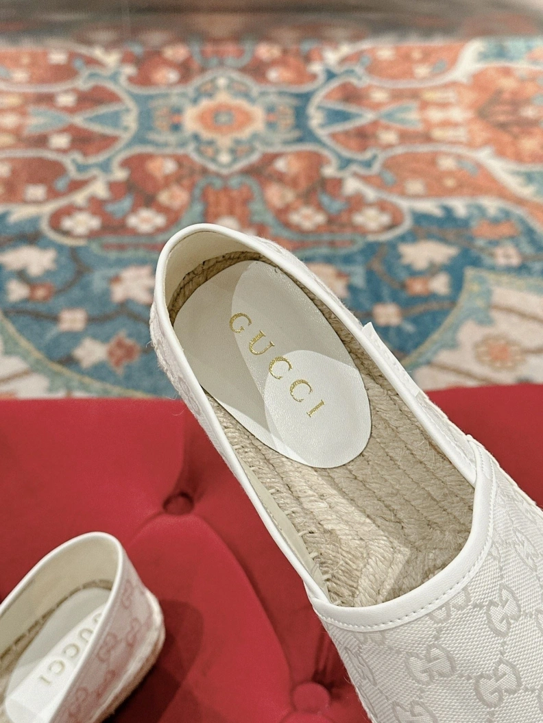 Elegant Gxccx Casual Shoes 155203