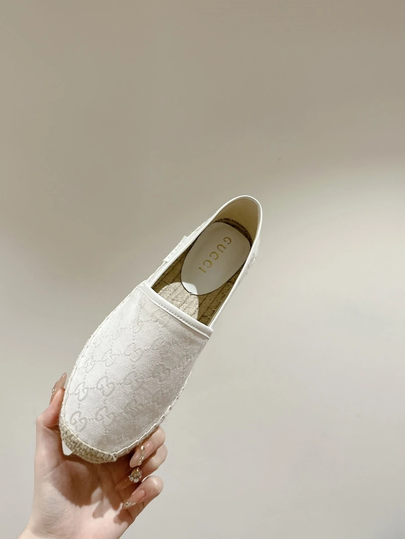 Elegant Gxccx Casual Shoes 155203