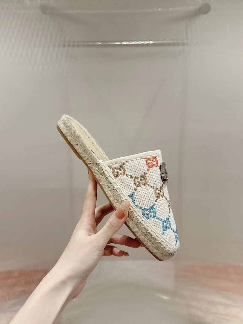 Unique Gxccx Slippers 155096