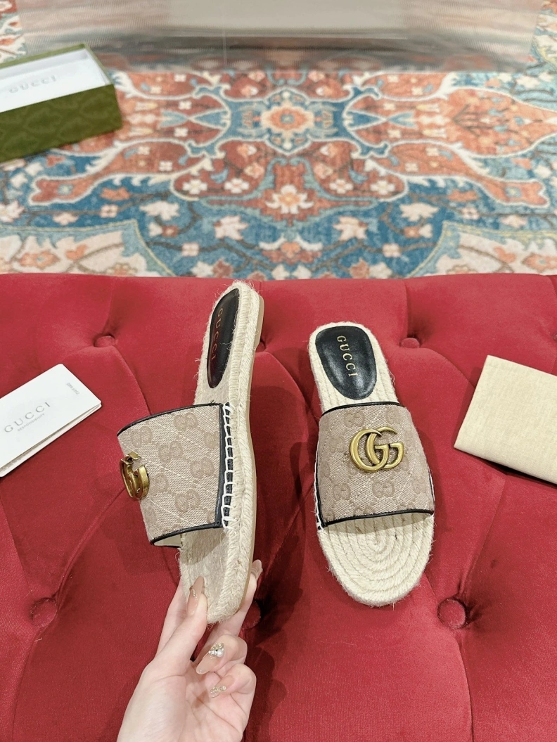 Gxccx Slippers UrbanStyle 155091