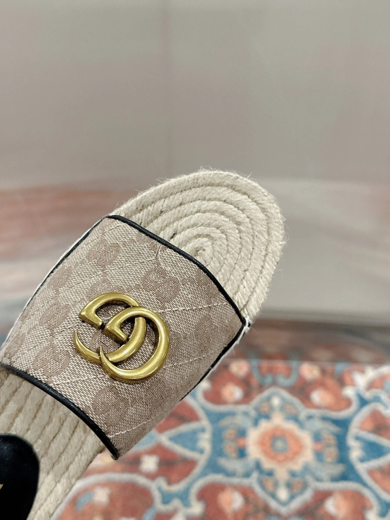 Gxccx Slippers UrbanStyle 155091