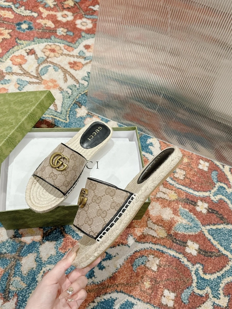 Gxccx Slippers UrbanStyle 155091