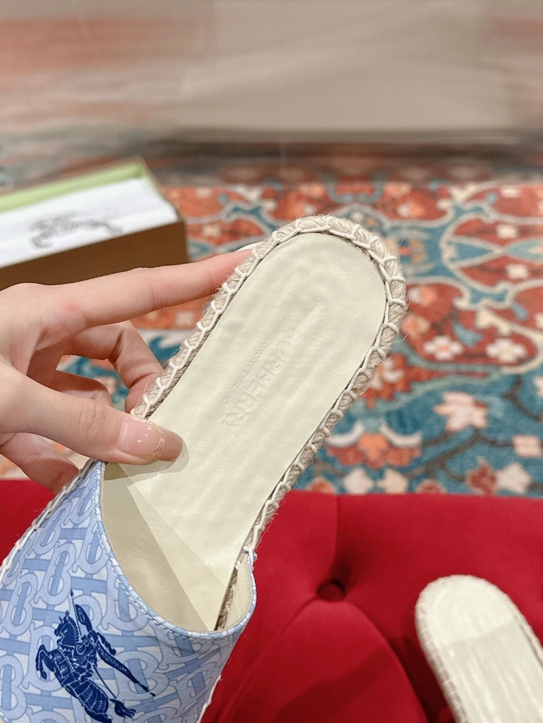 Bxrbxrry Slippers Efficient 114376