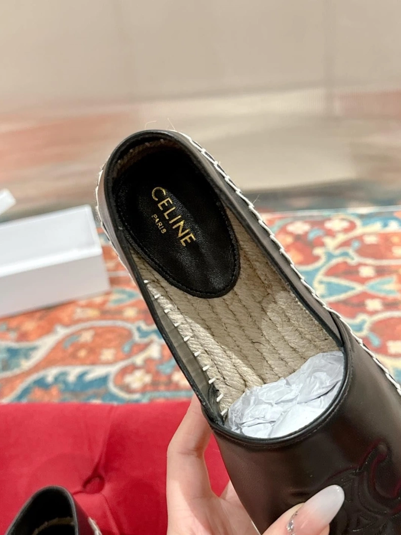 Sophisticated Cxlxne Casual Shoes 115789