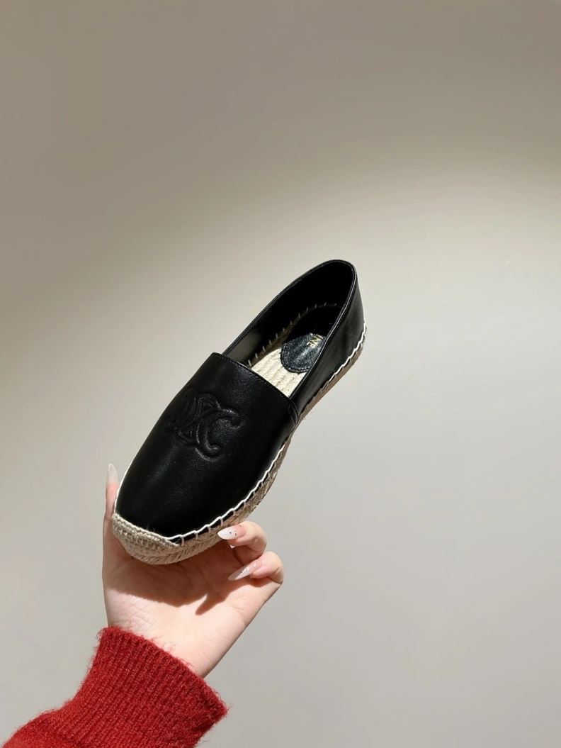 Sophisticated Cxlxne Casual Shoes 115789