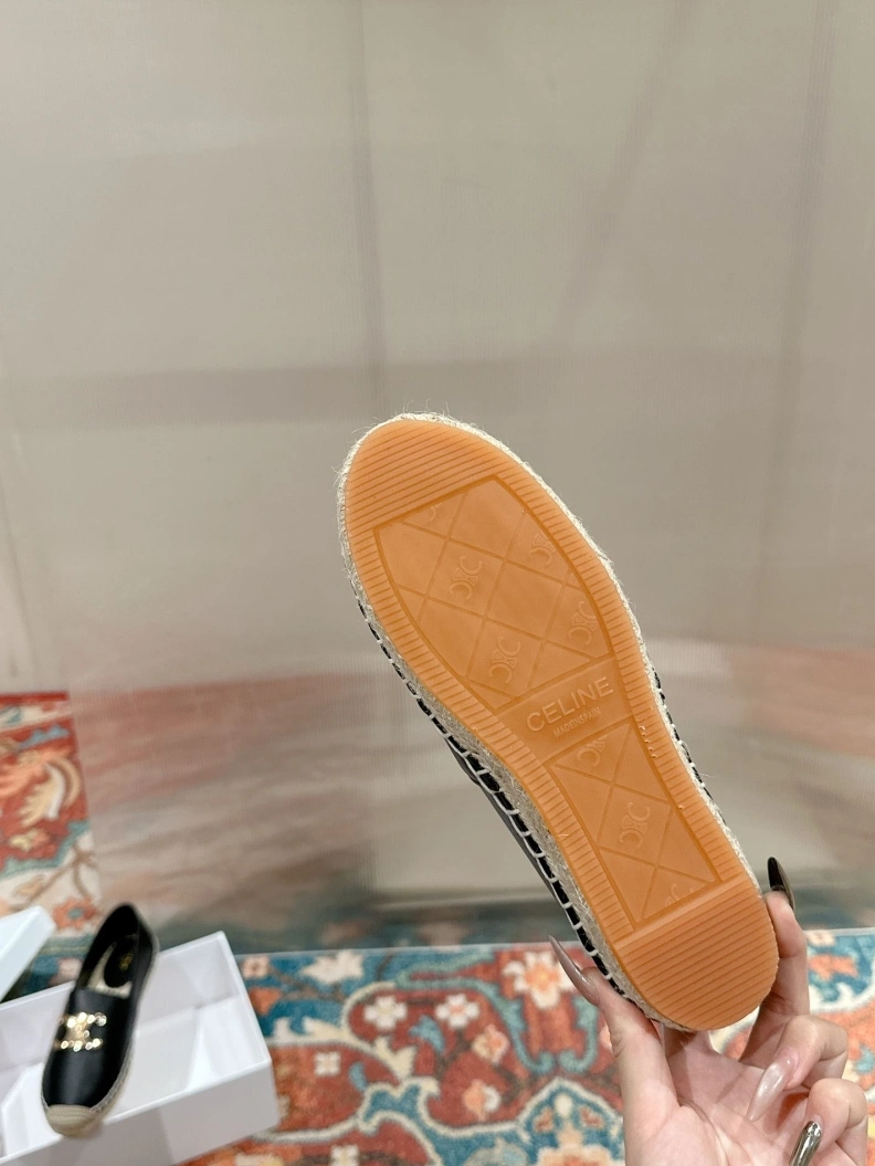 Cxlxne Casual Shoes Vibrant 115783