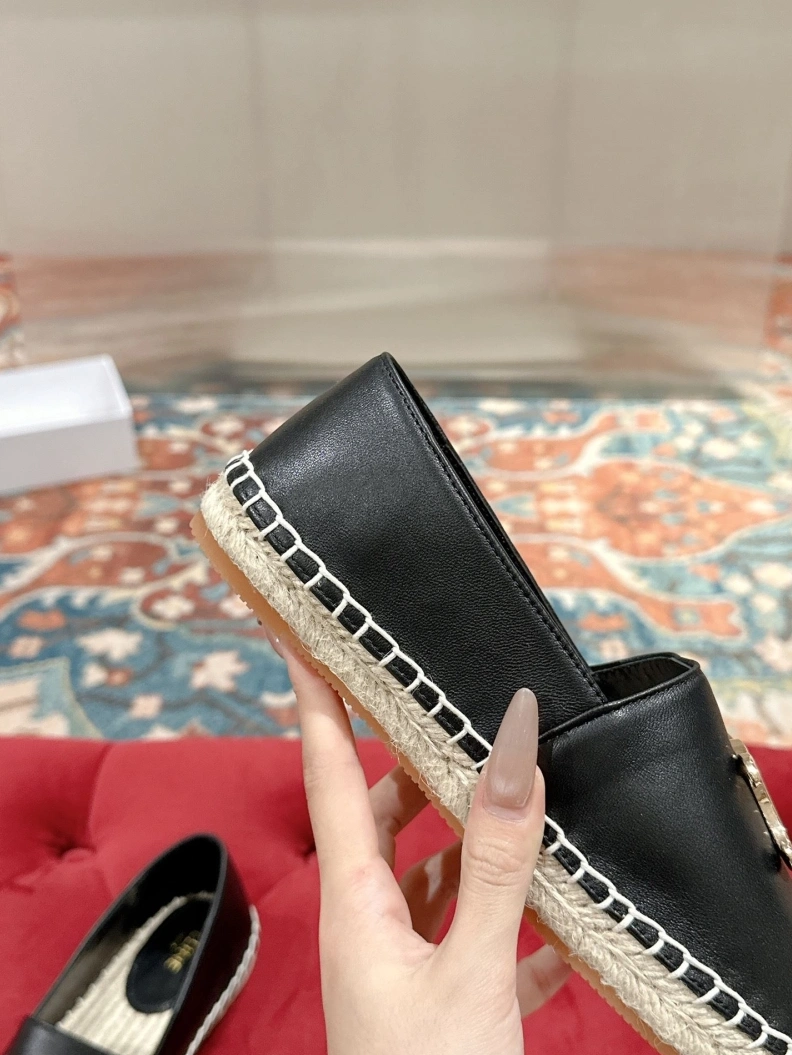 Cxlxne Casual Shoes Vibrant 115783