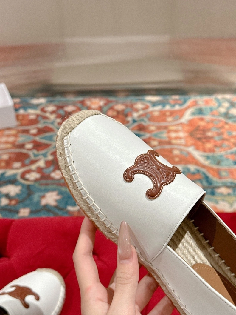 Timeless Cxlxne Casual Shoes 115781
