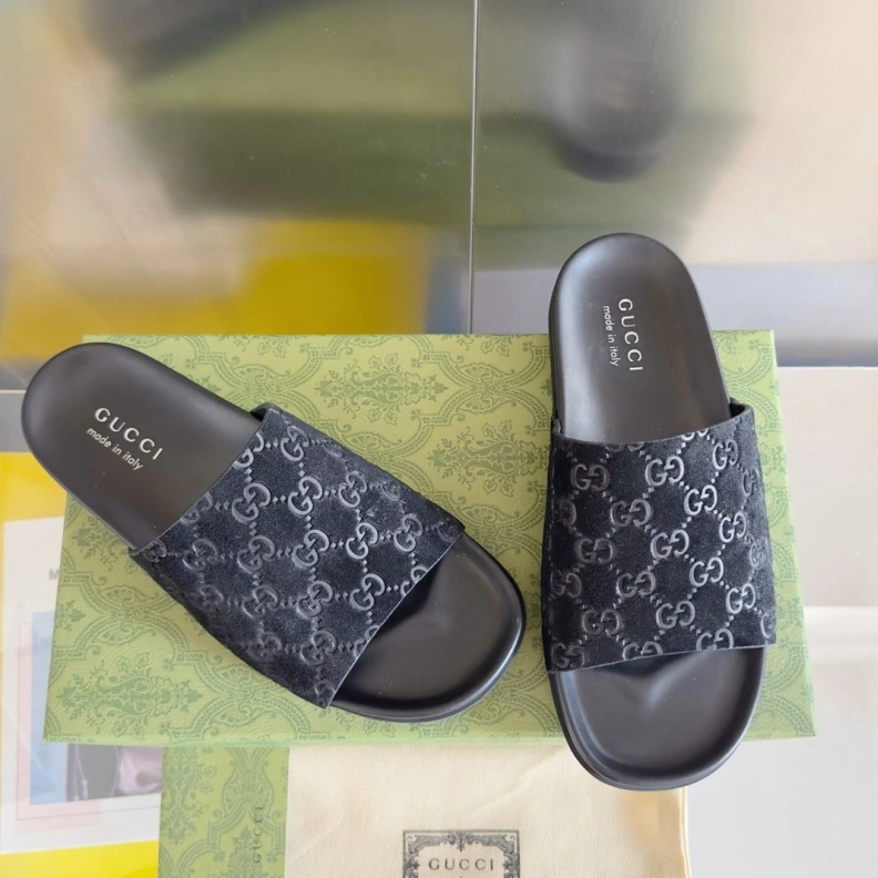 Durable Gxccx Slippers 155090