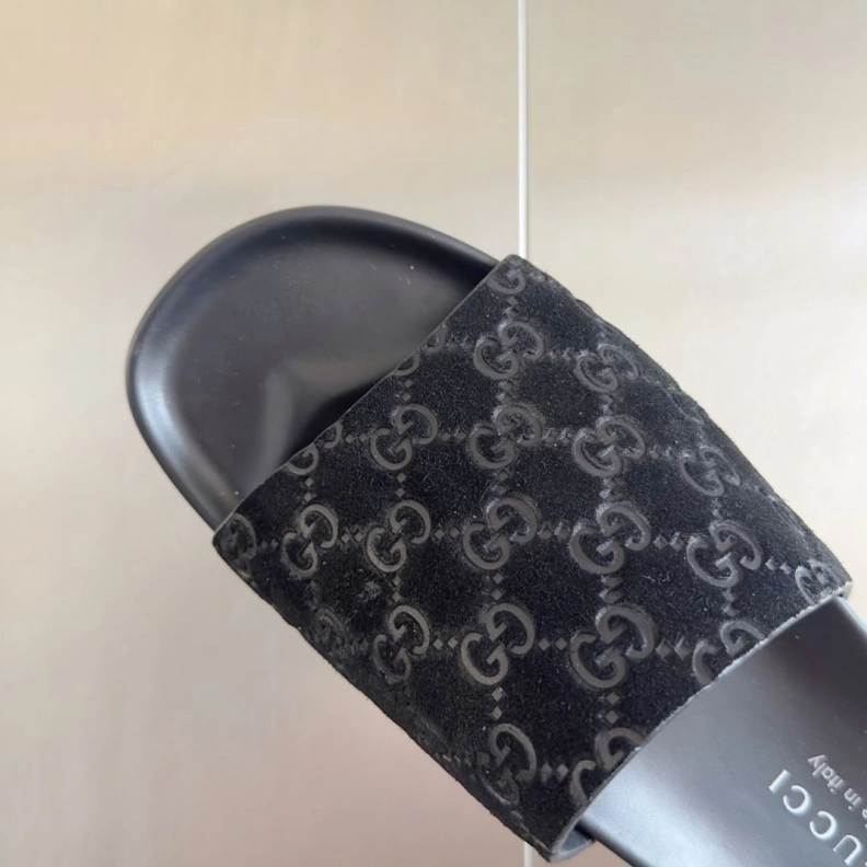 Durable Gxccx Slippers 155090
