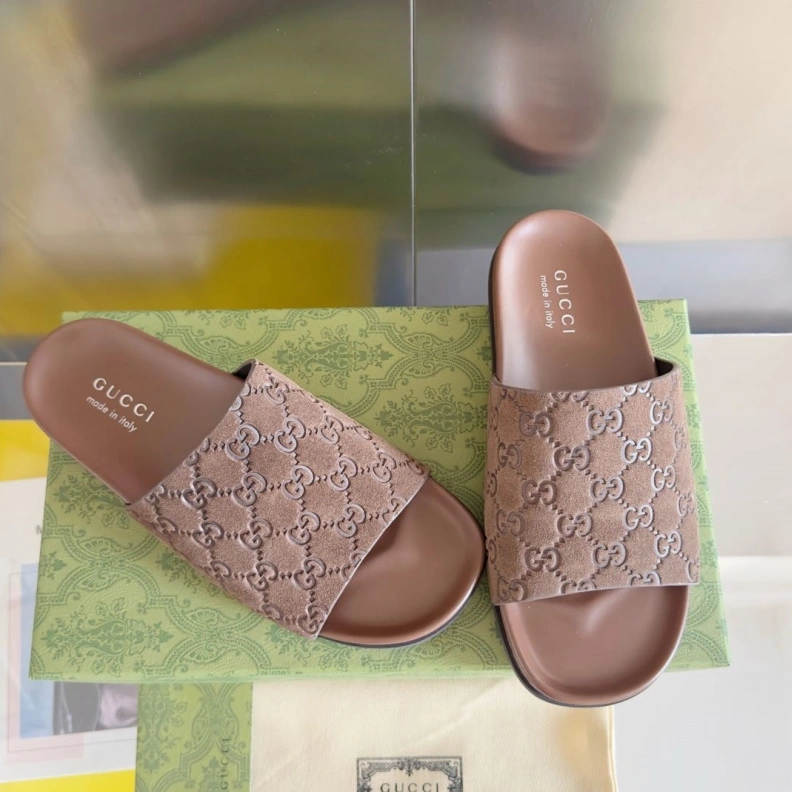 Gxccx Slippers Sleek 155087