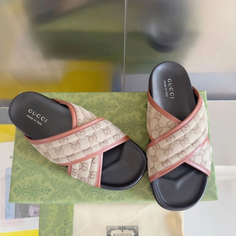 Refined Gxccx Slippers 155075