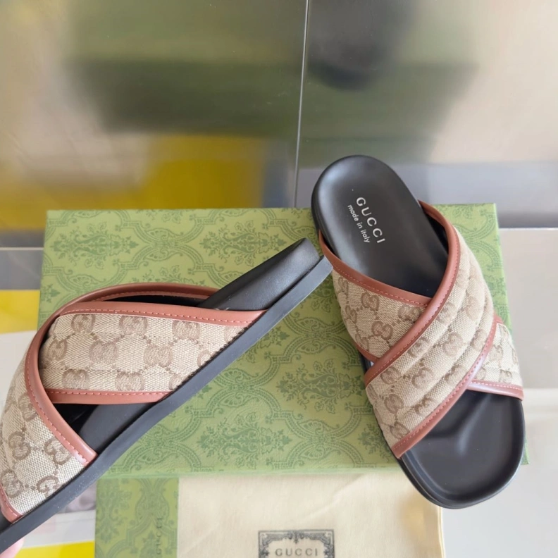 Refined Gxccx Slippers 155075