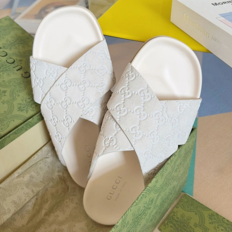 Cozy Gxccx Slippers 155073