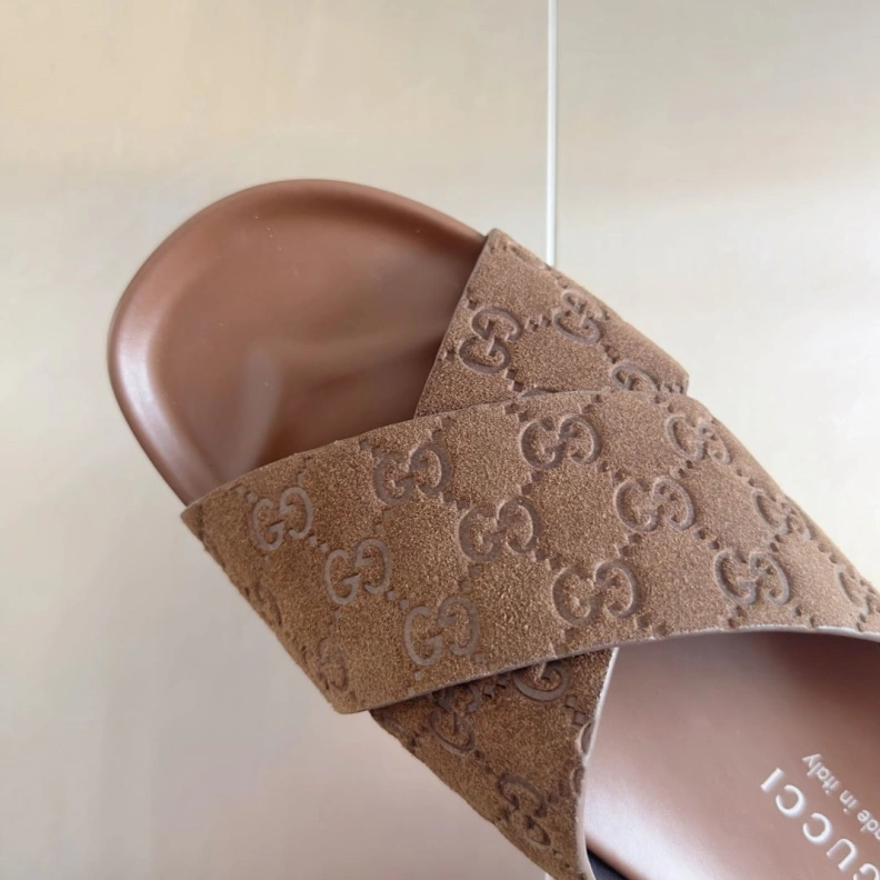 Reliable Gxccx Slippers 155076