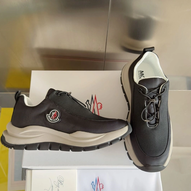 Efficient Mxnclxr Sneakers 197149