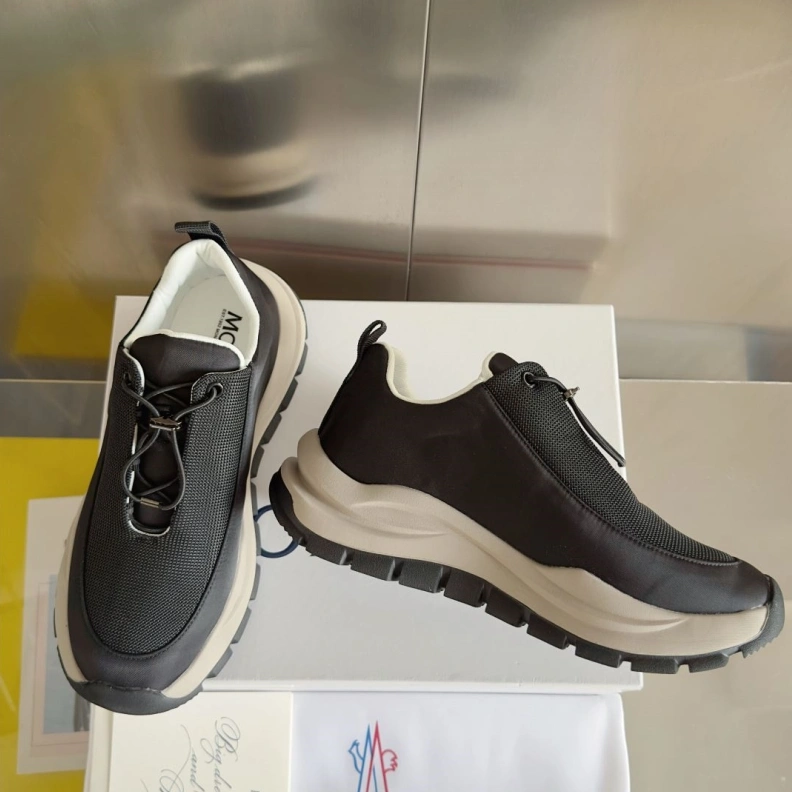 Efficient Mxnclxr Sneakers 197149