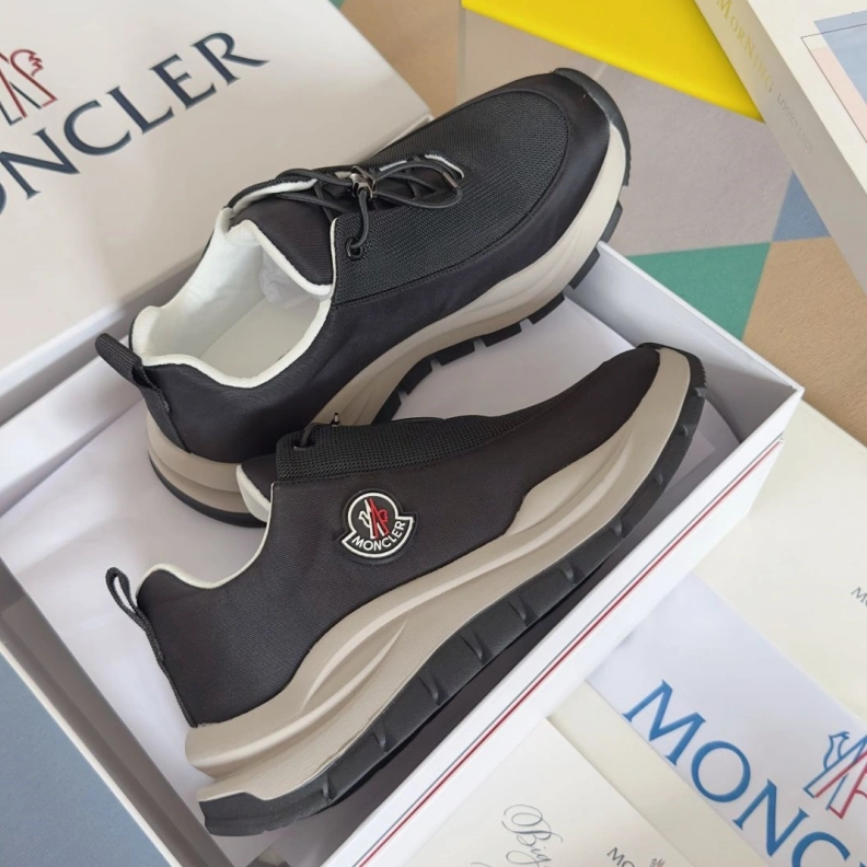 Efficient Mxnclxr Sneakers 197149