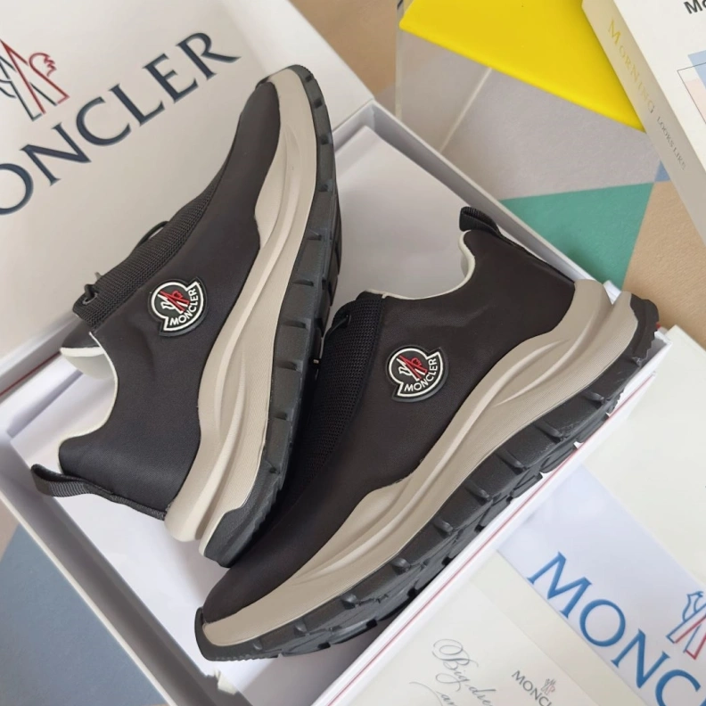 Efficient Mxnclxr Sneakers 197149