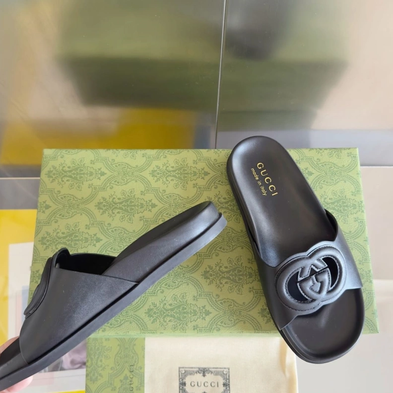 Efficient Gxccx Slippers 155071