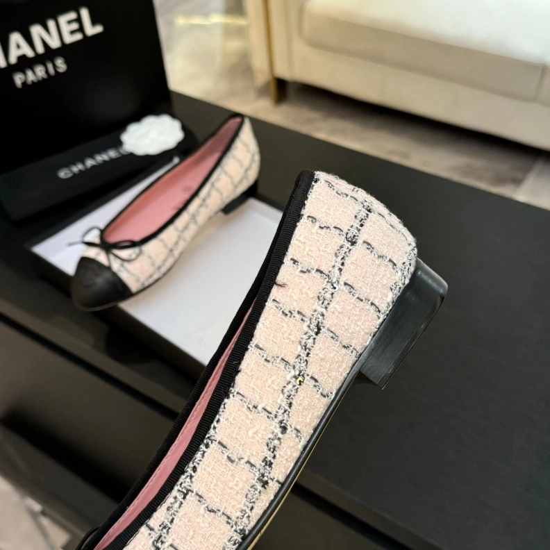 EyeCatching Chxnxl Flat Shoes 117605