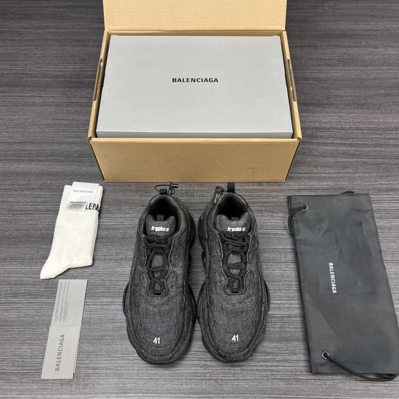 Resilient Bxlxnciaga Casual Shoe 109114
