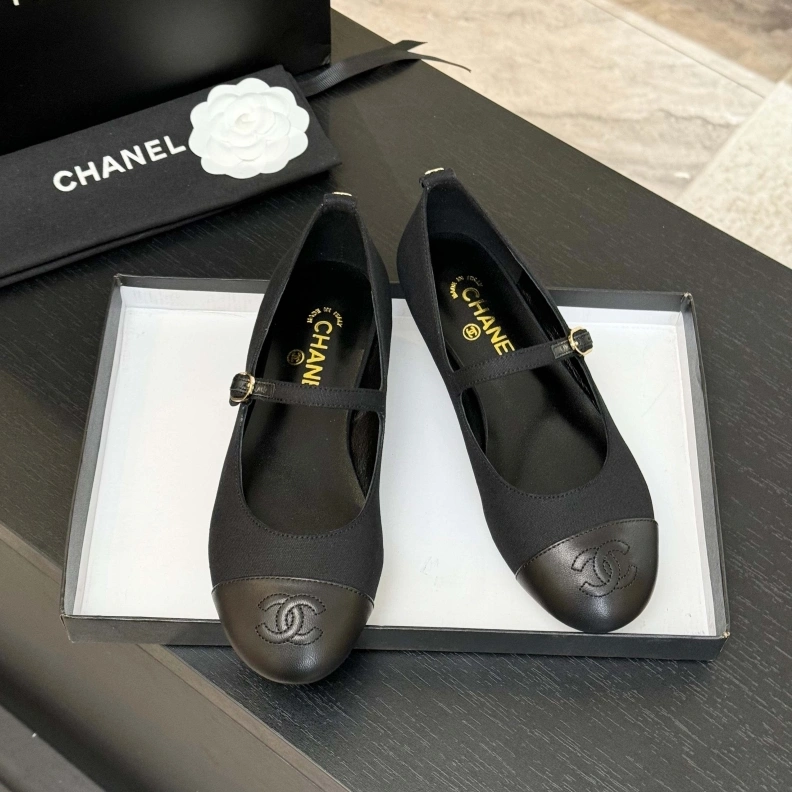 Durable Chxnxl Flat Shoes 117601
