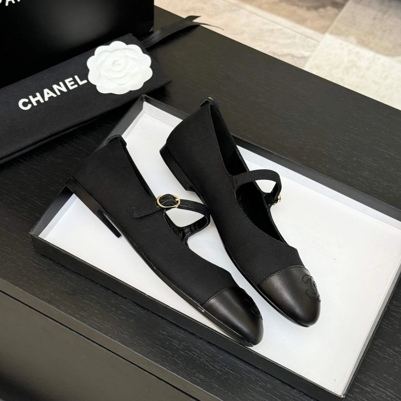 Durable Chxnxl Flat Shoes 117601