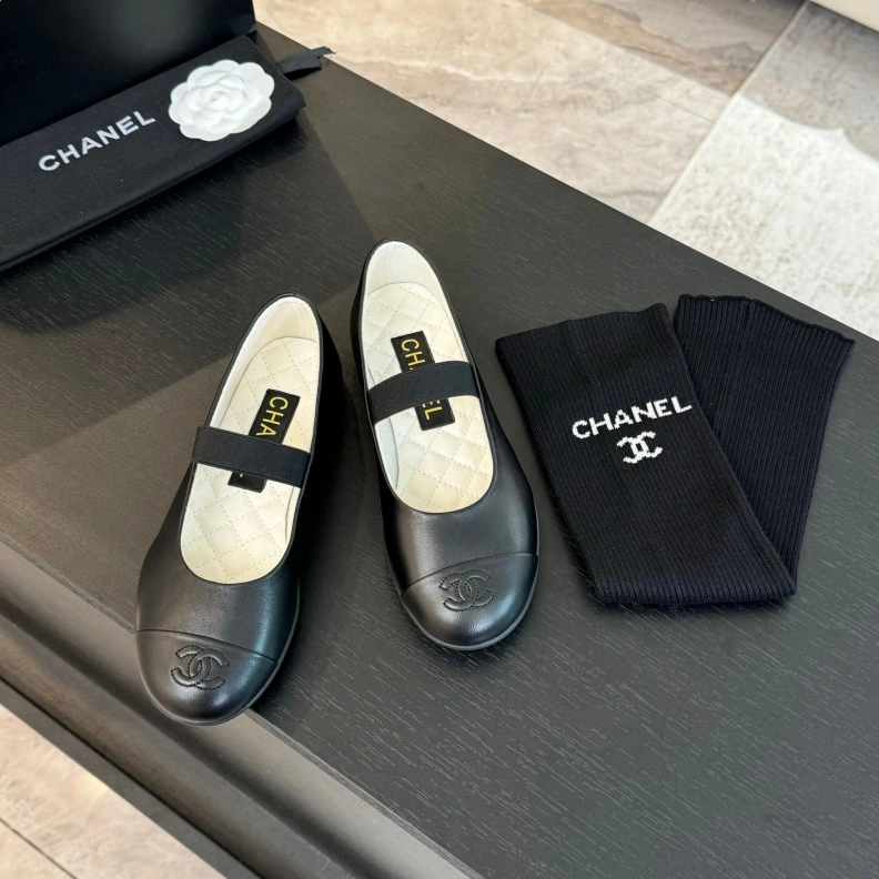 Trendsetting Chxnxl Flat Shoes 117596