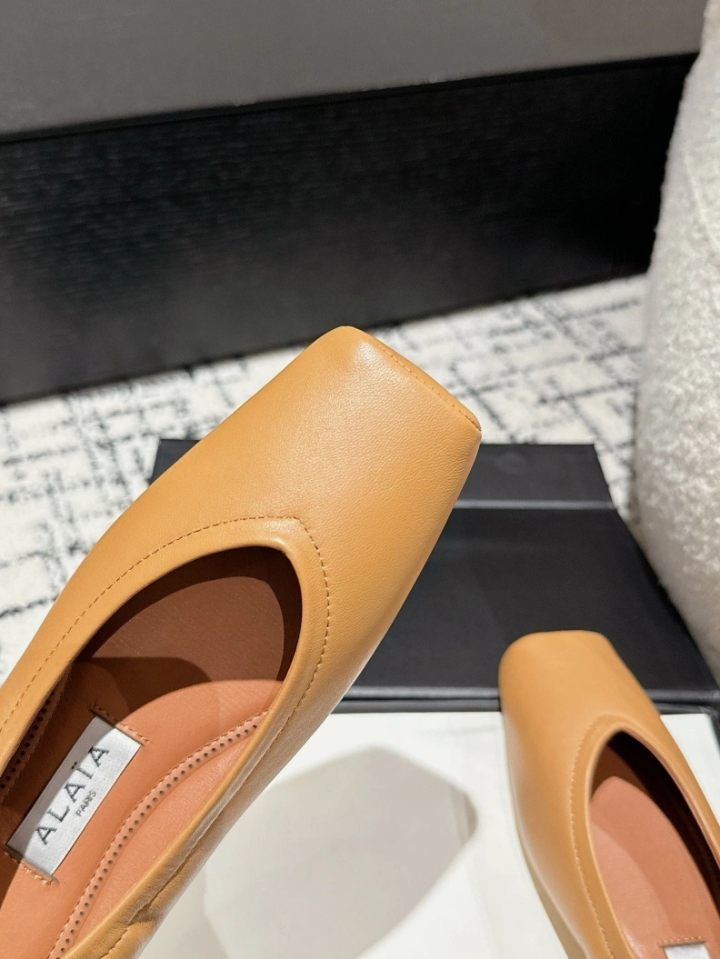 Othxr flat shoes Timeless 208686