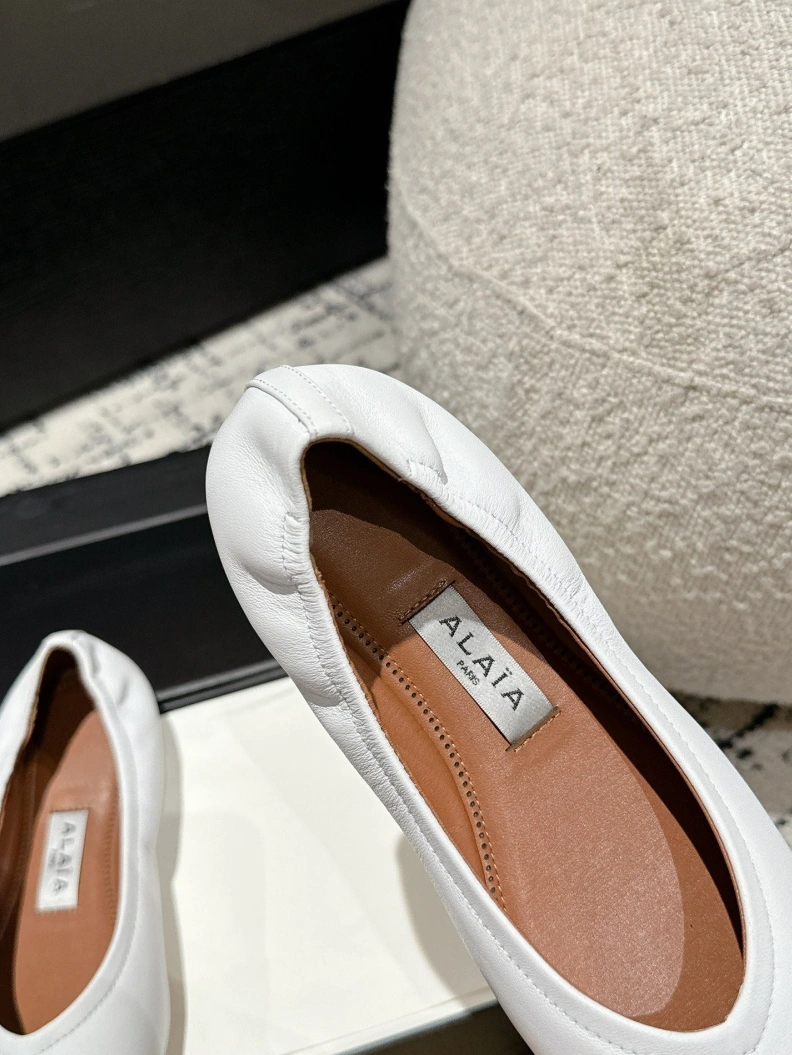 Sophisticated Othxr flat shoes 208684