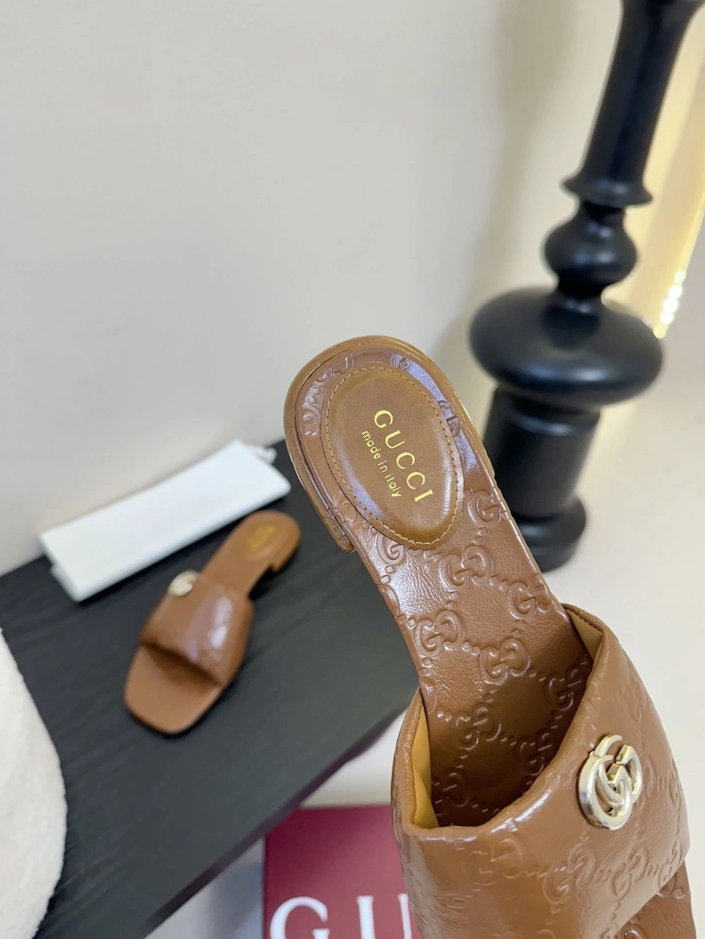 Gxccx Slippers Minimalist 155065