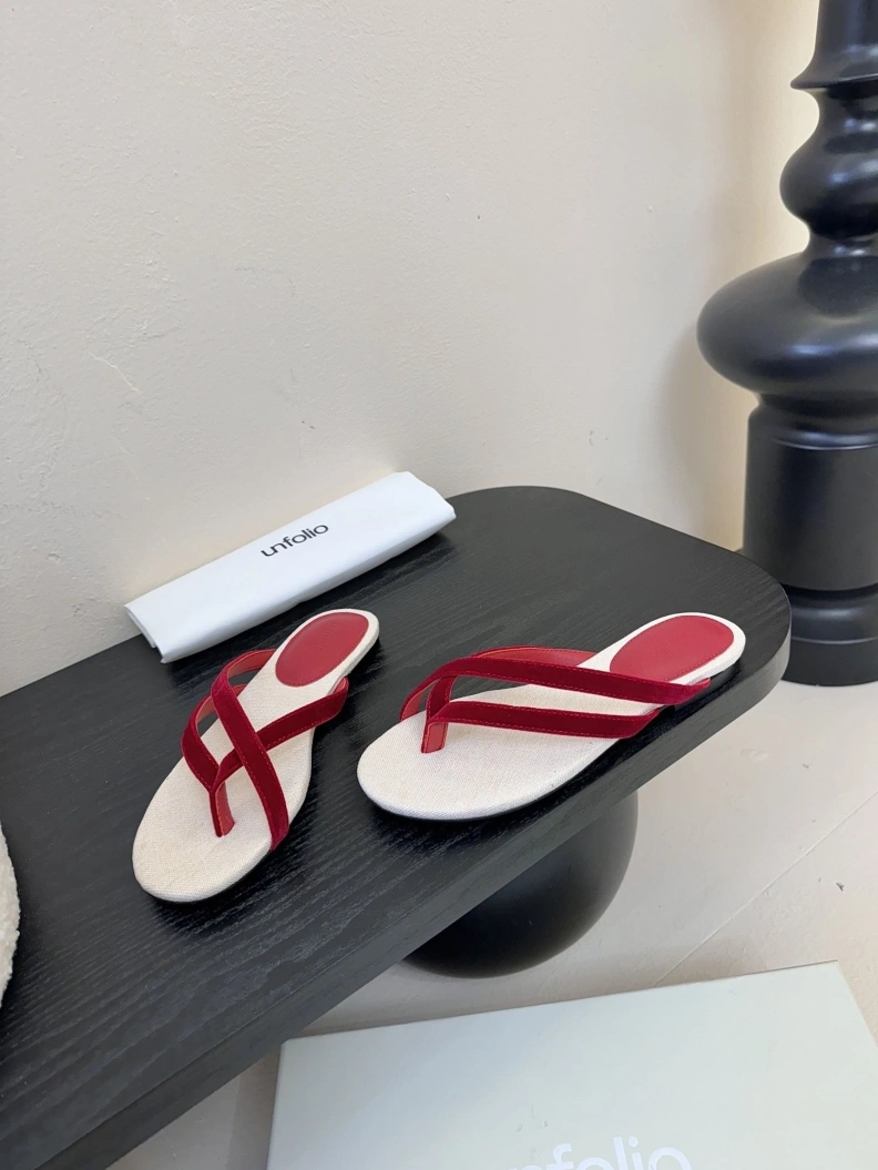 Trendy Othxr Slippers 208196