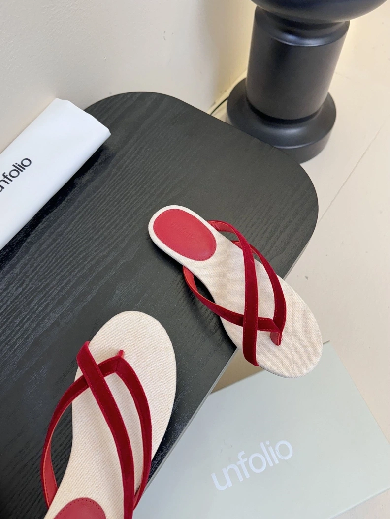 Trendy Othxr Slippers 208196