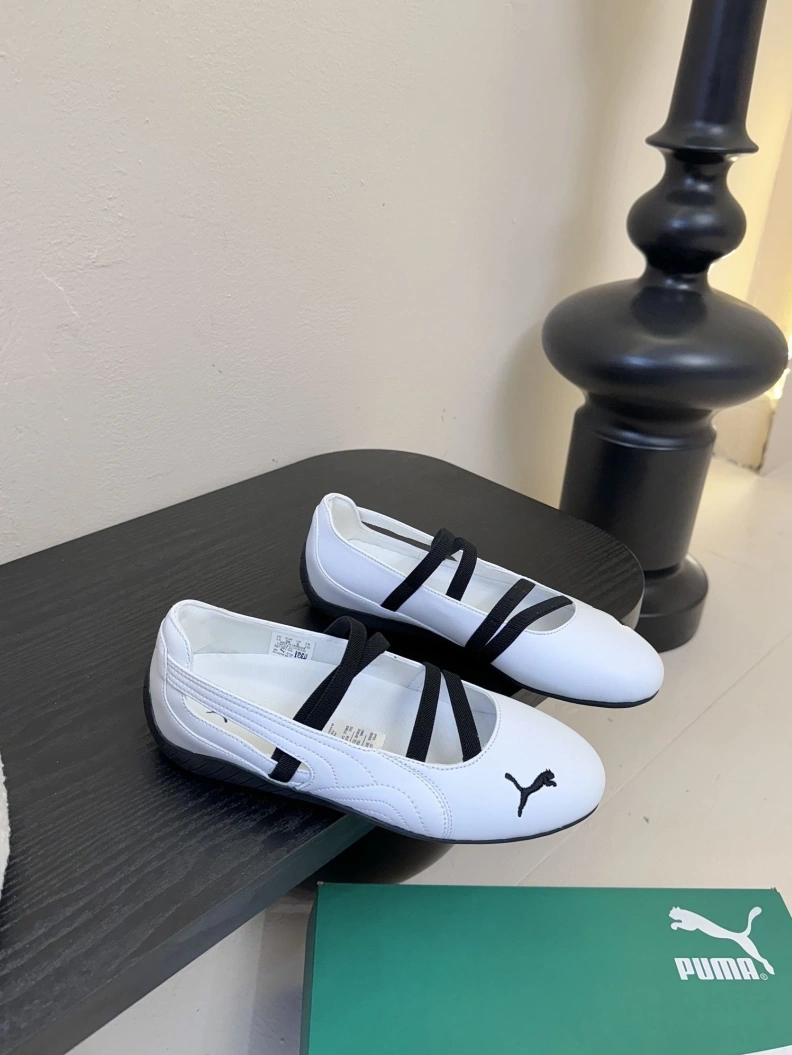 Stylish Othxr flat shoes 208671