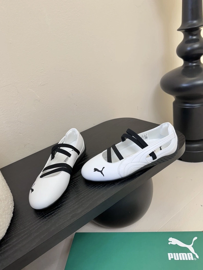 Stylish Othxr flat shoes 208671