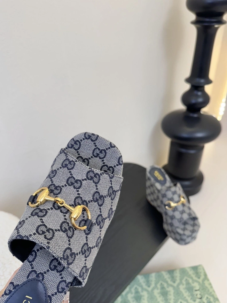 Unique Gxccx Sandals 155123