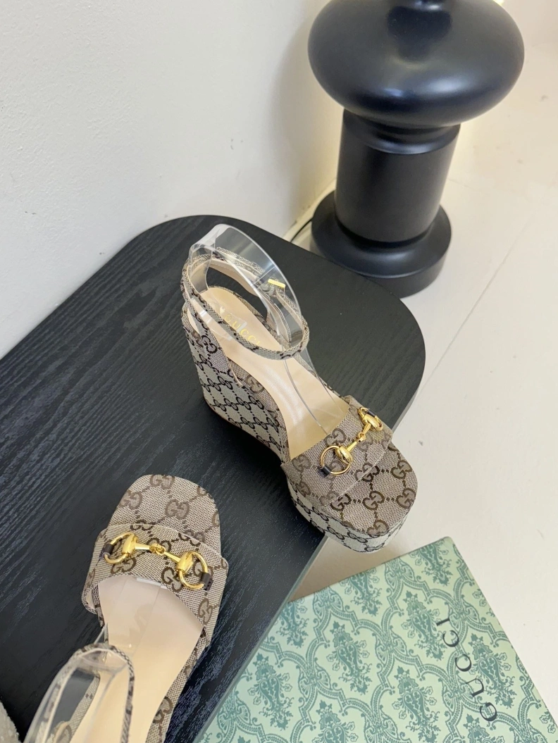 Gxccx Sandals ModernLook 155128