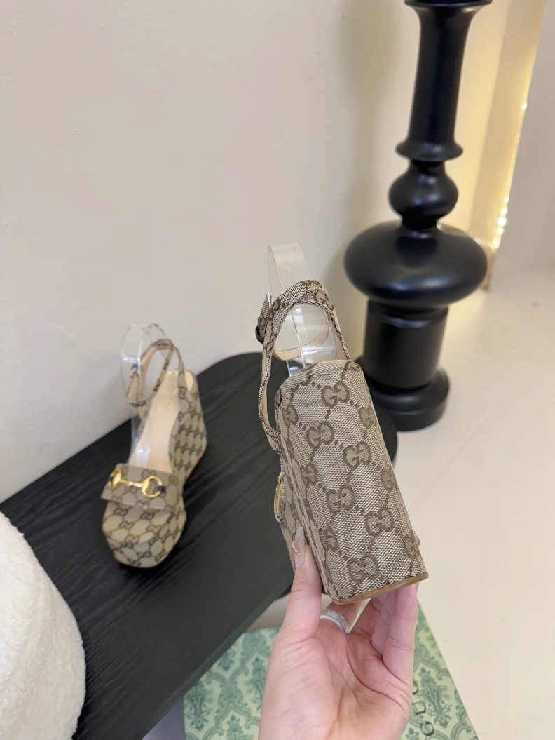 Gxccx Sandals ModernLook 155128