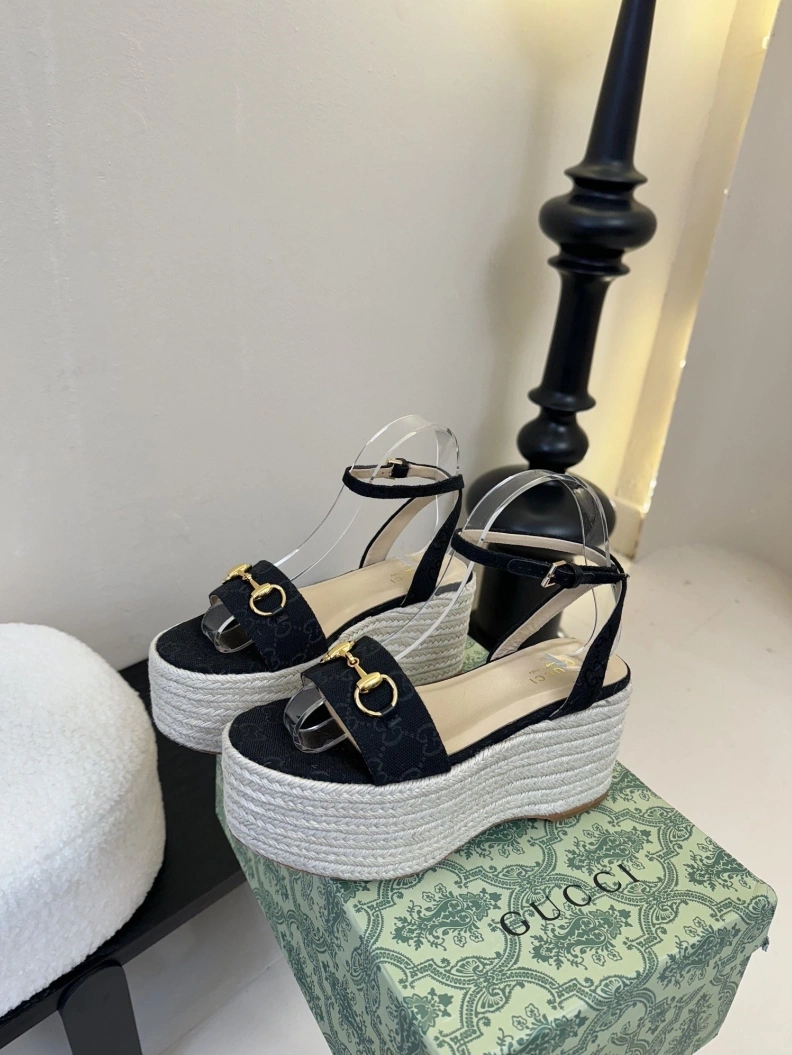Gxccx Sandals Practical 155122