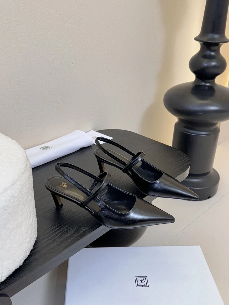Efficient Othxr Sandals 209695