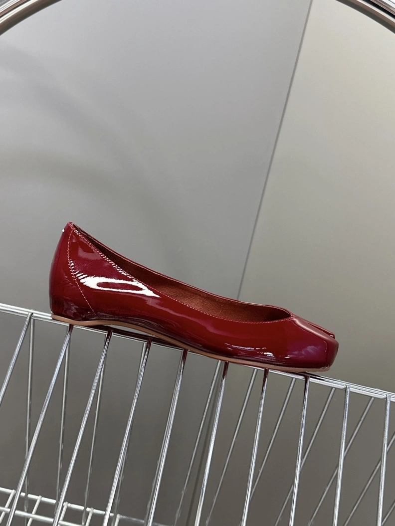 Timeless Othxr flat shoes 208670