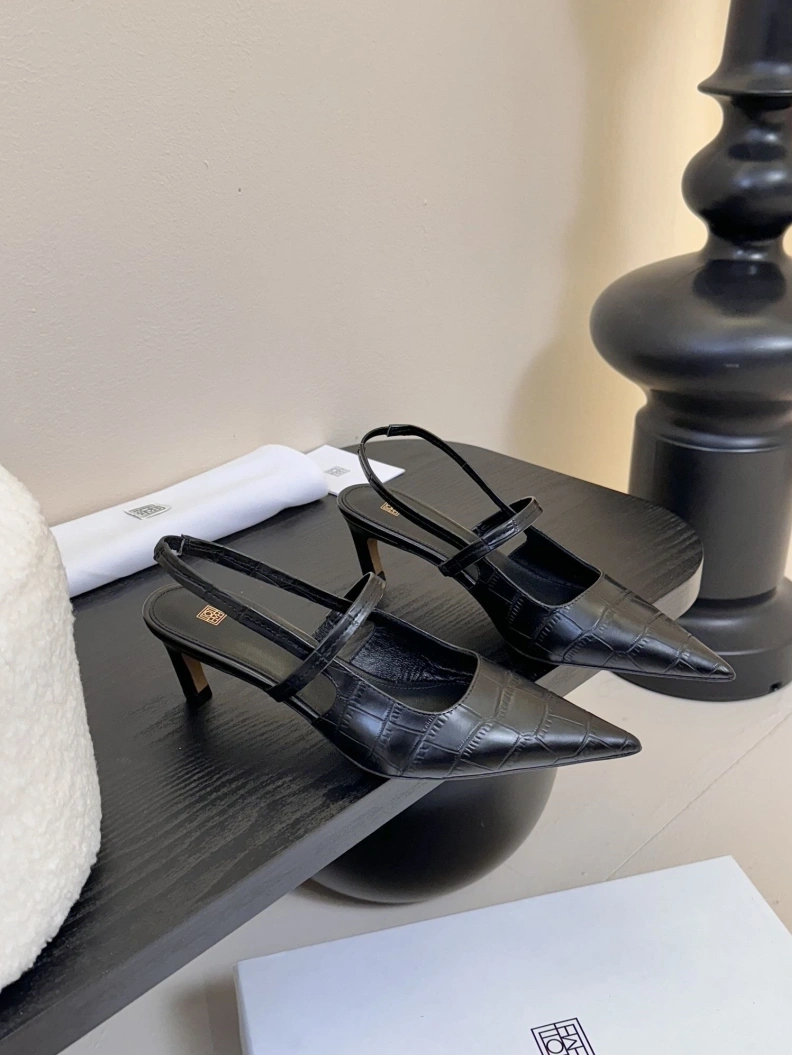 Compact Othxr Sandals 209699