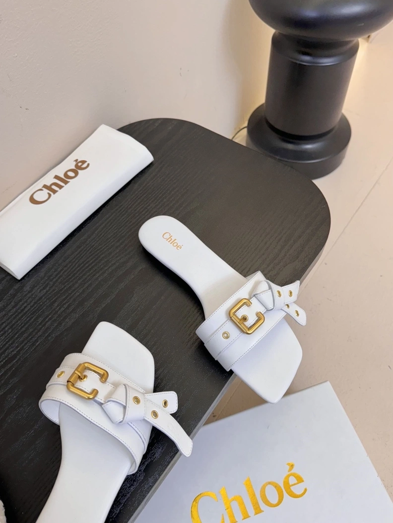 Functional Chlxx Slippers 133703