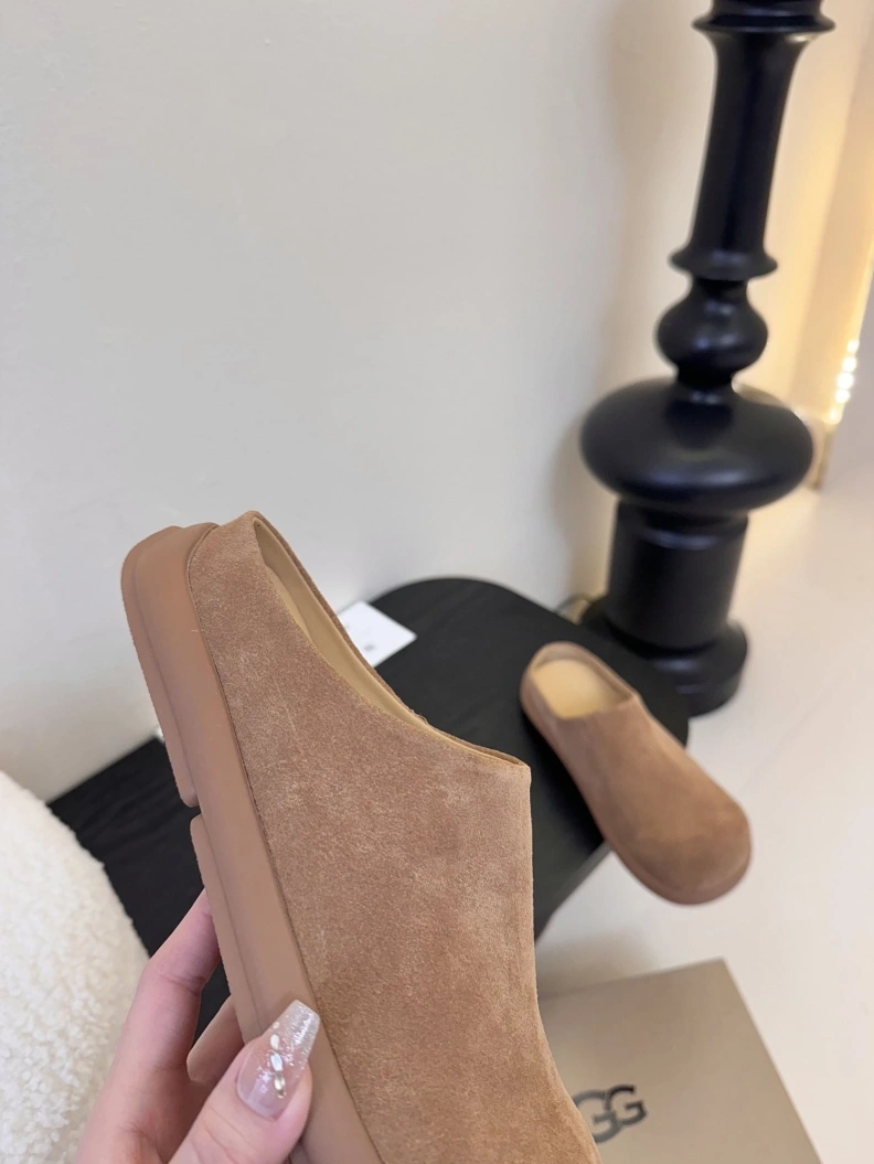 Vibrant Othxr Slippers 208169