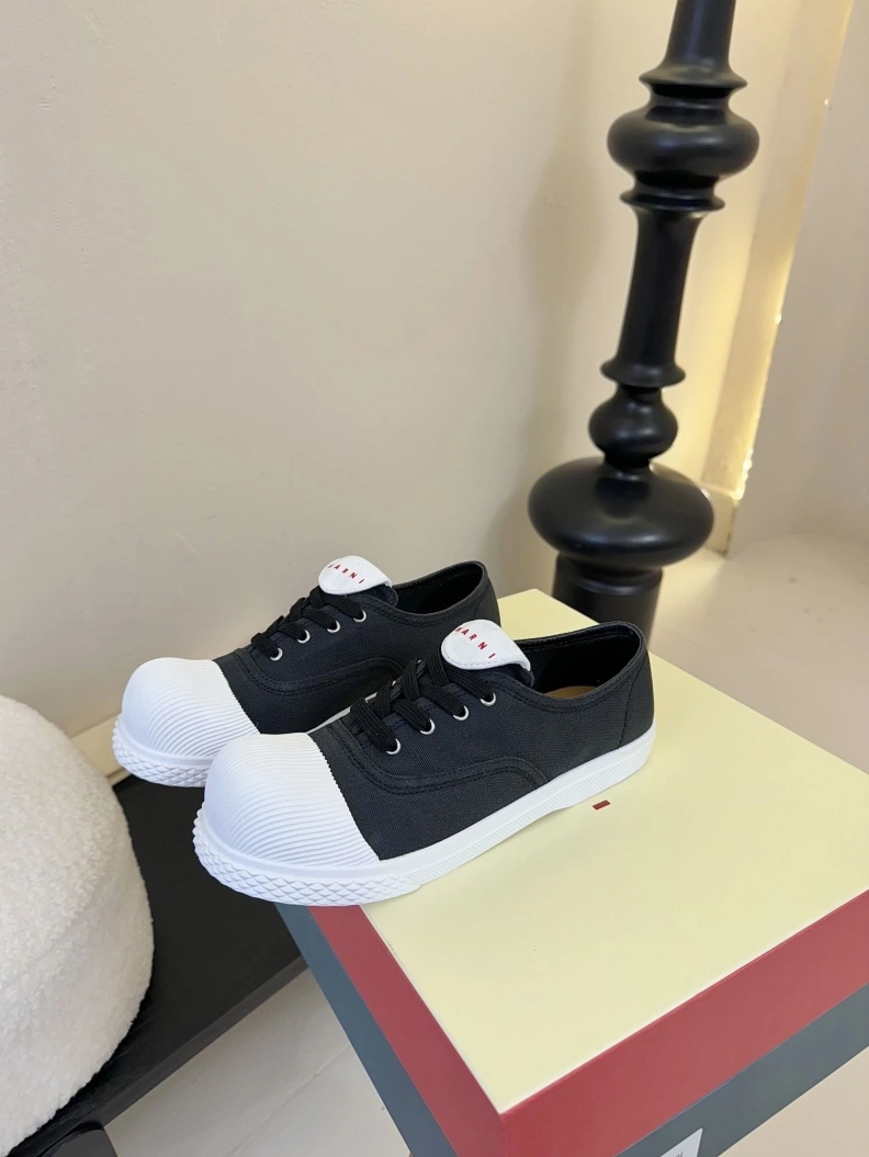 Comfortable Othxr Sneakers 207940